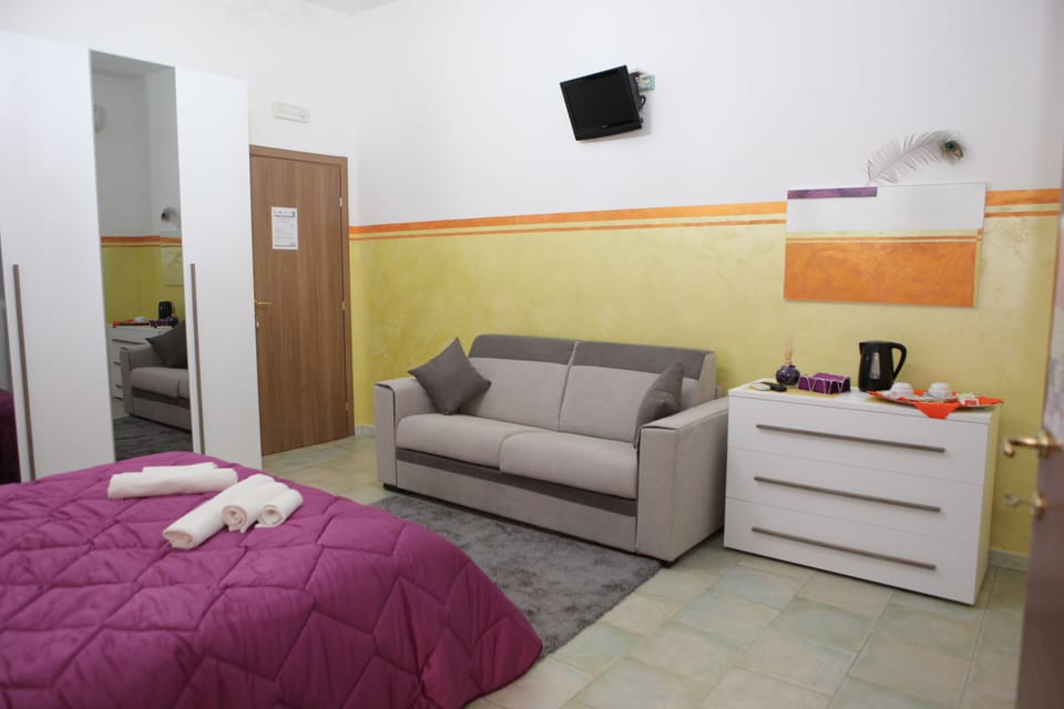 Junior Suite, Patio, Courtyard View | Free WiFi, wheelchair access