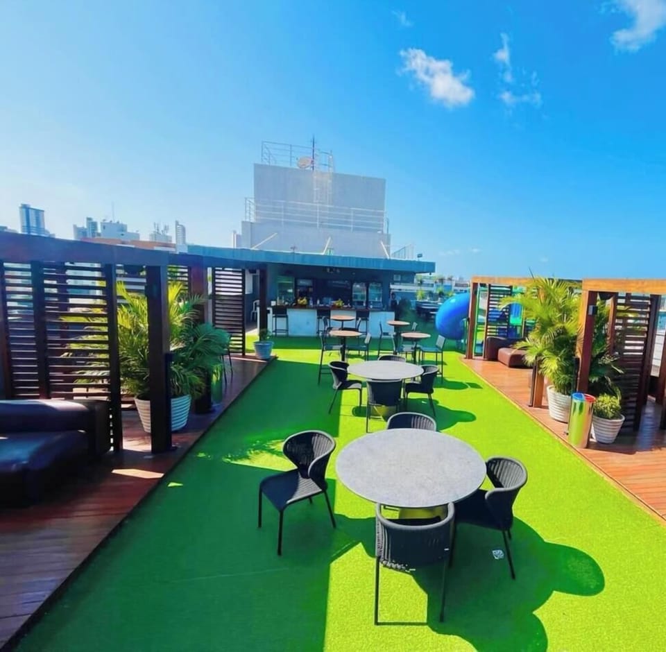 Quadruple Room | Outdoor dining