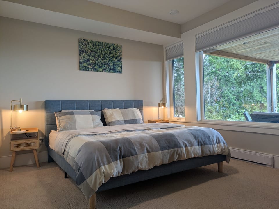 Double Room, Shared Bathroom (Patio Room)