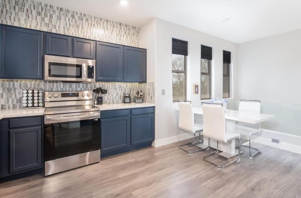 Condo, Air conditioning, Golf View | Private kitchen | Coffee/tea maker