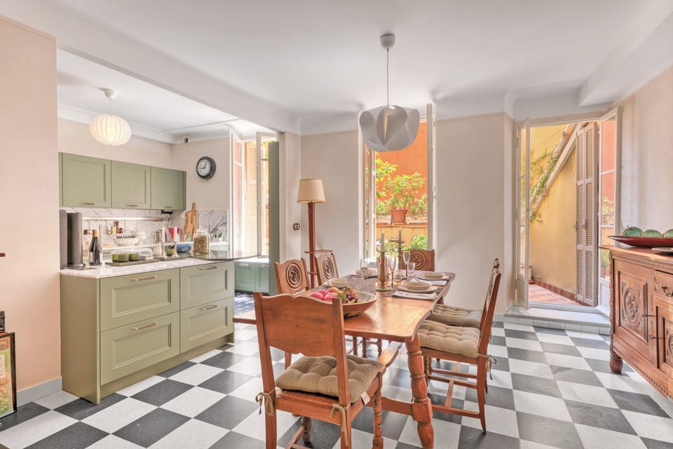Kitchen and dining area
