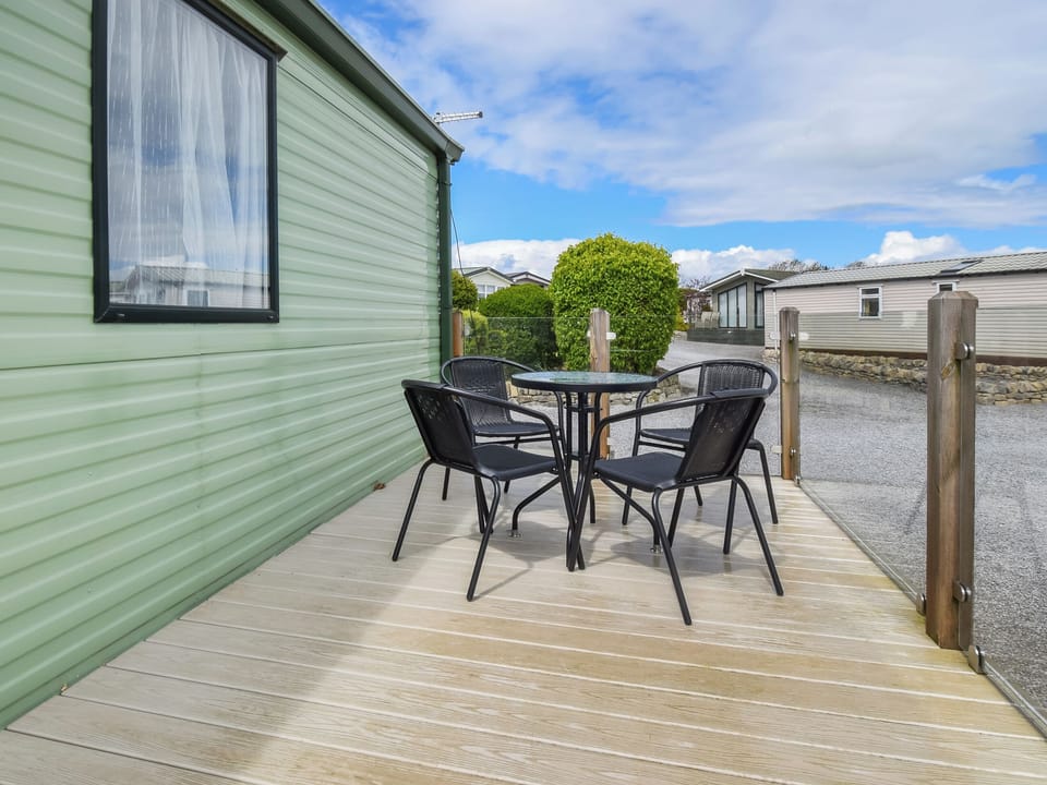 Decking | Fellside Lodge, Cockermouth