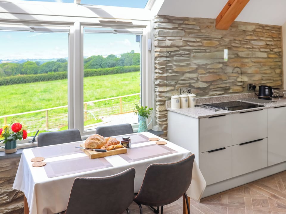 Kitchen/diner | Y Felin, Clynderwen, near Preseli Hills