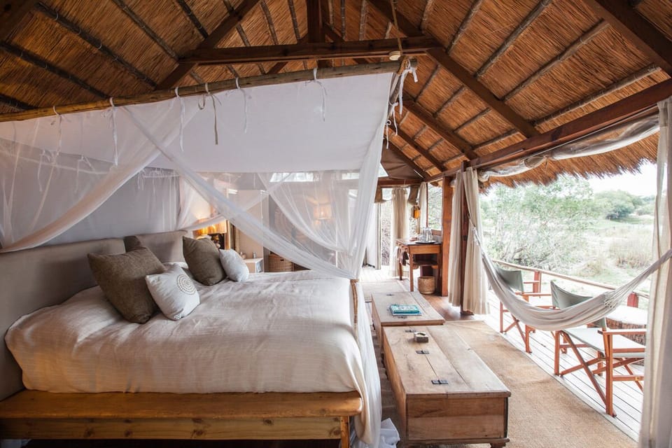 Standard Chalet (Double) | 1 bedroom, premium bedding, in-room safe, bed sheets