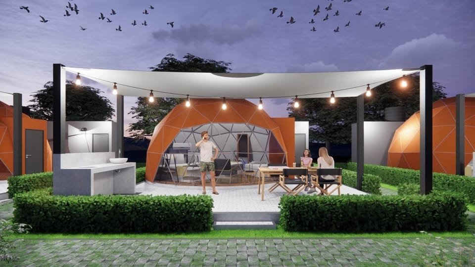 Premium Tent, River View | Free WiFi, bed sheets