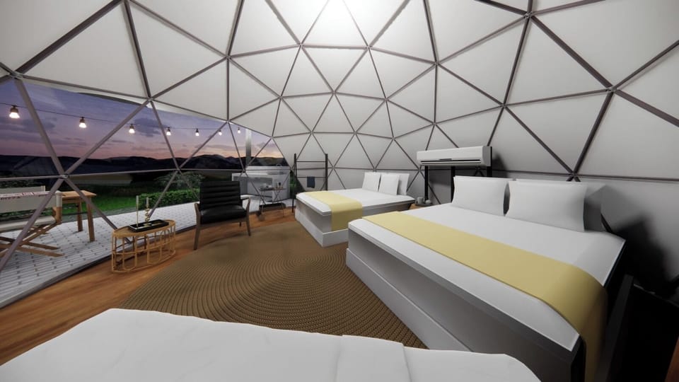 Elite Tent, Pool View | Free WiFi, bed sheets