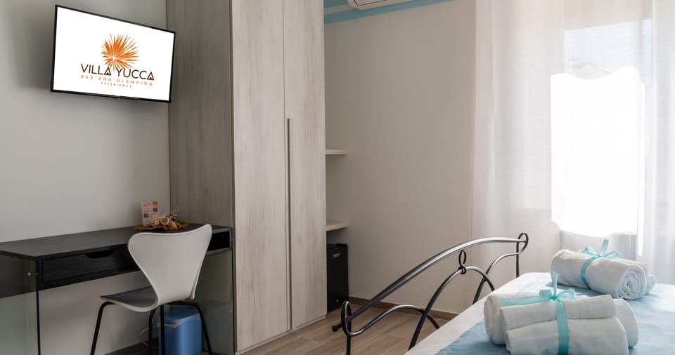 Superior Double Room, Hill View | Premium bedding, down comforters, memory foam beds, minibar