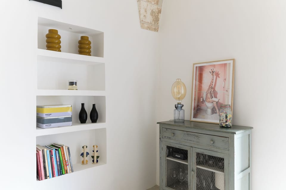 Apartment, 2 Bedrooms | Living area | 30-inch TV with satellite channels