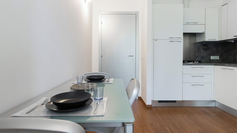 Apartment (1 Bedroom) | Interior