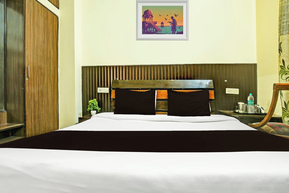 Deluxe Room, City View | Free WiFi