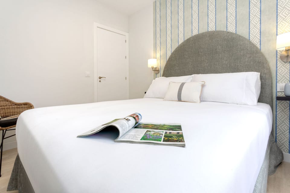 Apartment (2 Bedrooms) | 2 bedrooms, iron/ironing board, free WiFi, bed sheets