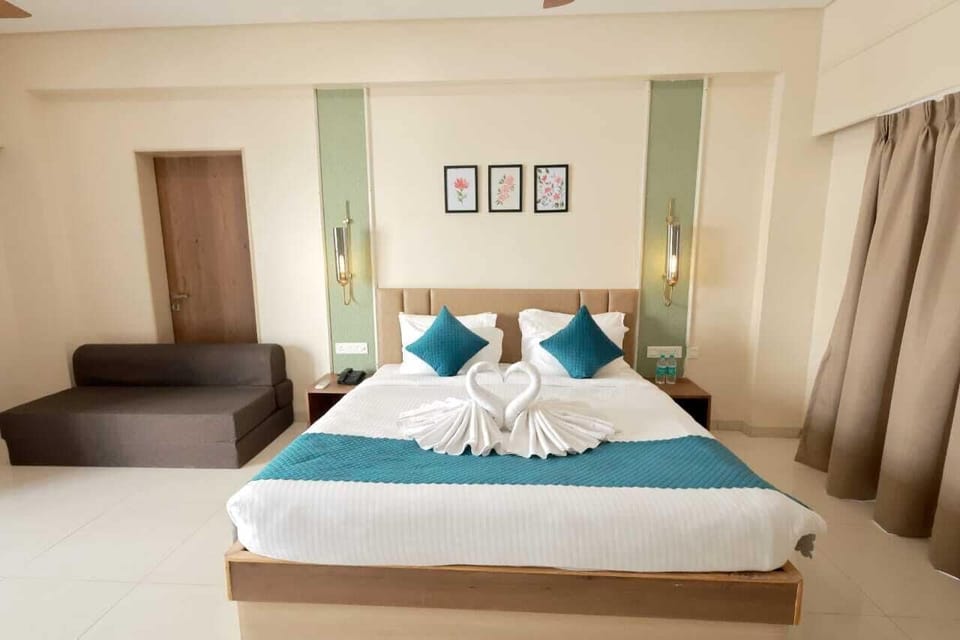 Deluxe Double Room | Free WiFi