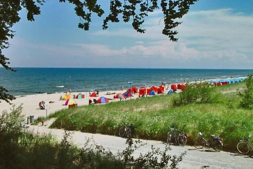 Beach nearby, white sand