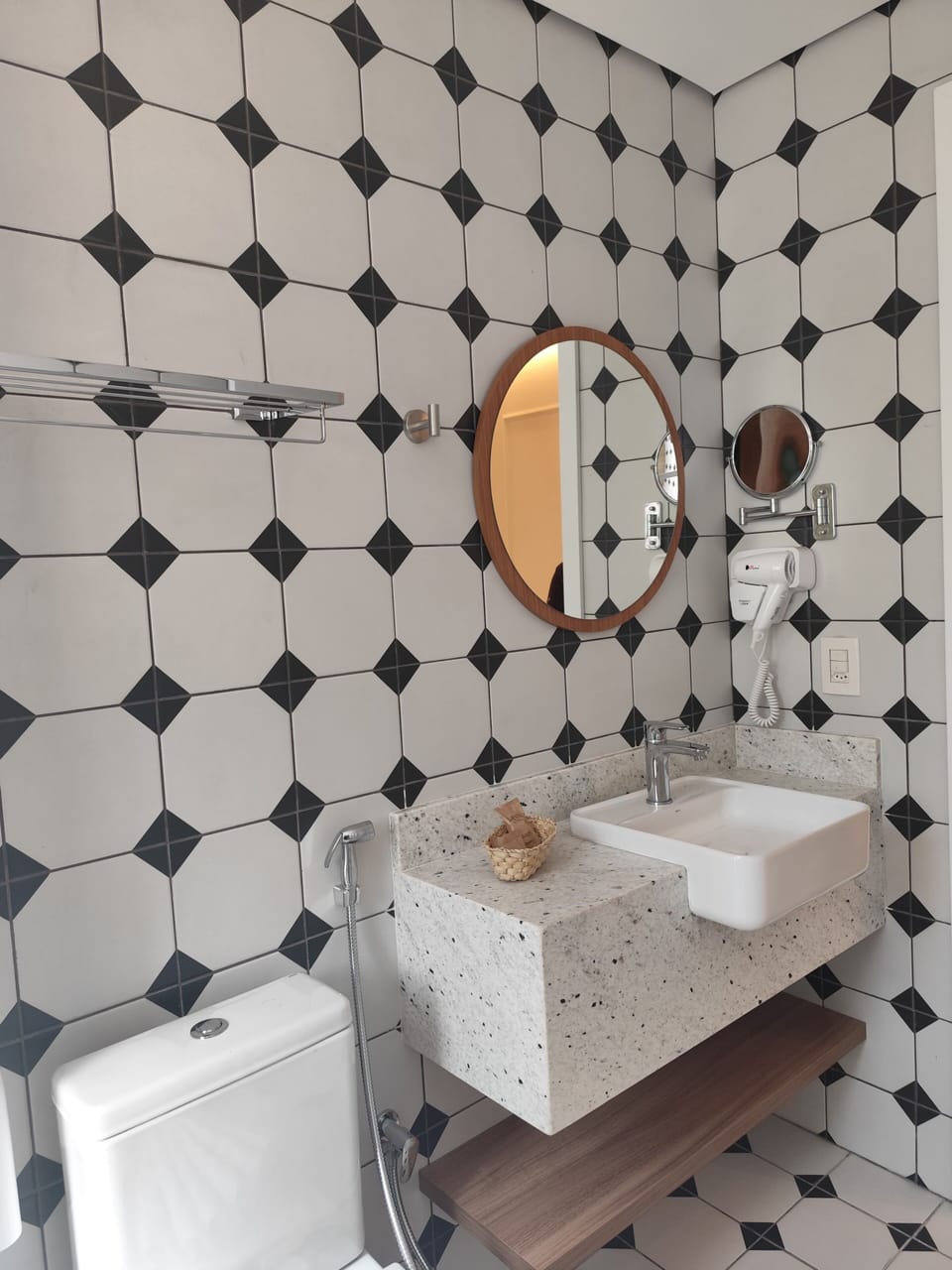 Superior Suite | Laptop workspace, free WiFi, bed sheets