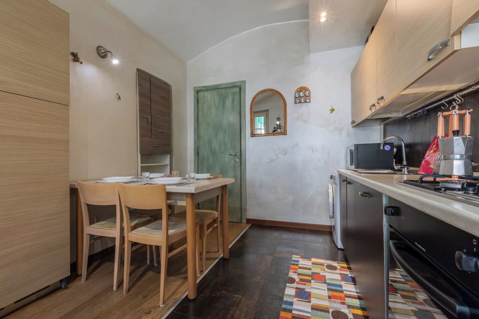 Apartment, 2 Bedrooms, Balcony | Private kitchen | Fridge, microwave, oven, stovetop