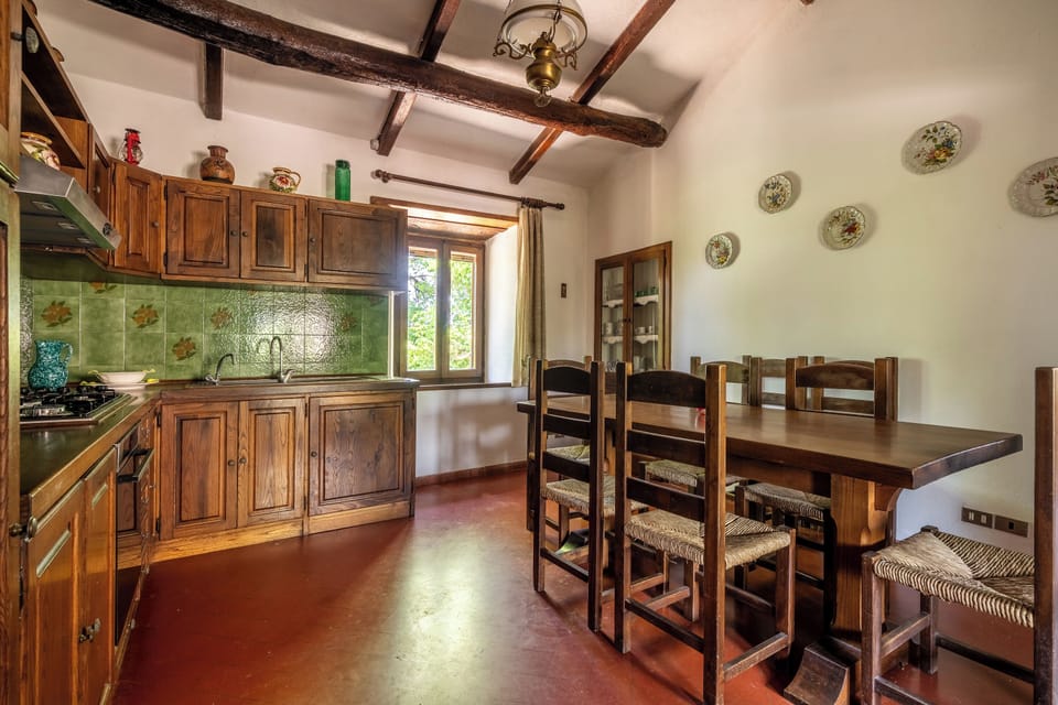 House, Hill View | Private kitchen | Fridge, microwave, oven, stovetop