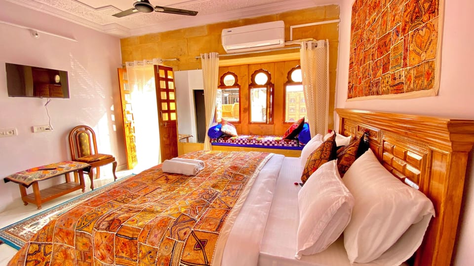 Deluxe Suite | Desk, free WiFi