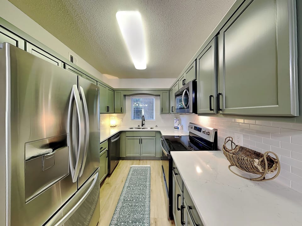 Condo (2 Bedrooms) | Property amenity
