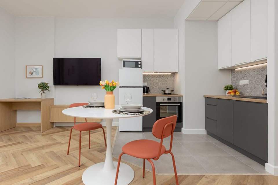 Living area with kitchenette.