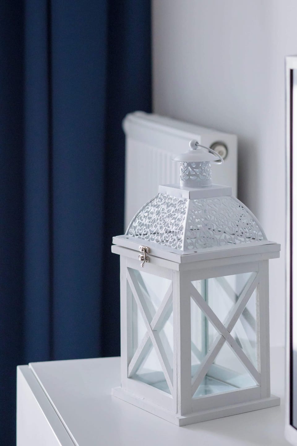 Carefully selected decorative details, which take care of the pleasant atmosphere in the apartment.