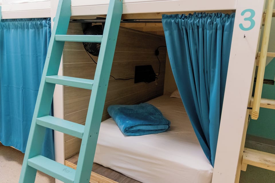 Comfort Shared Dormitory | WiFi (free)