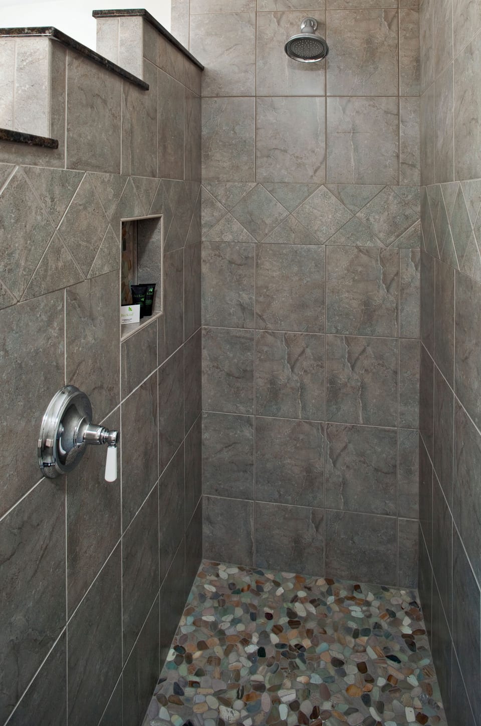 Room, Private Bathroom (York Room) | Bathroom shower