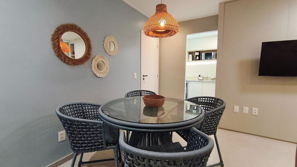 Apartment | Dining