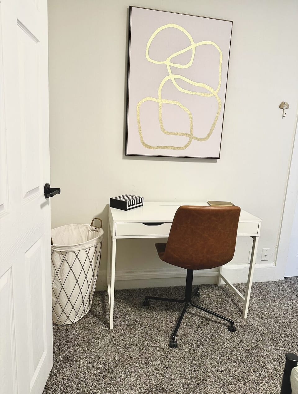 Queen Bedroom Desk