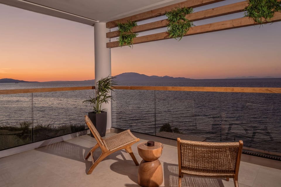 BalconyTerrace