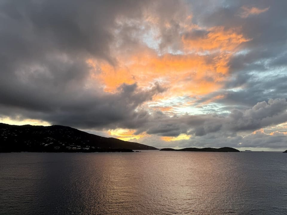 The day’s final arpeggio—sunset notes fading softly into the sea.