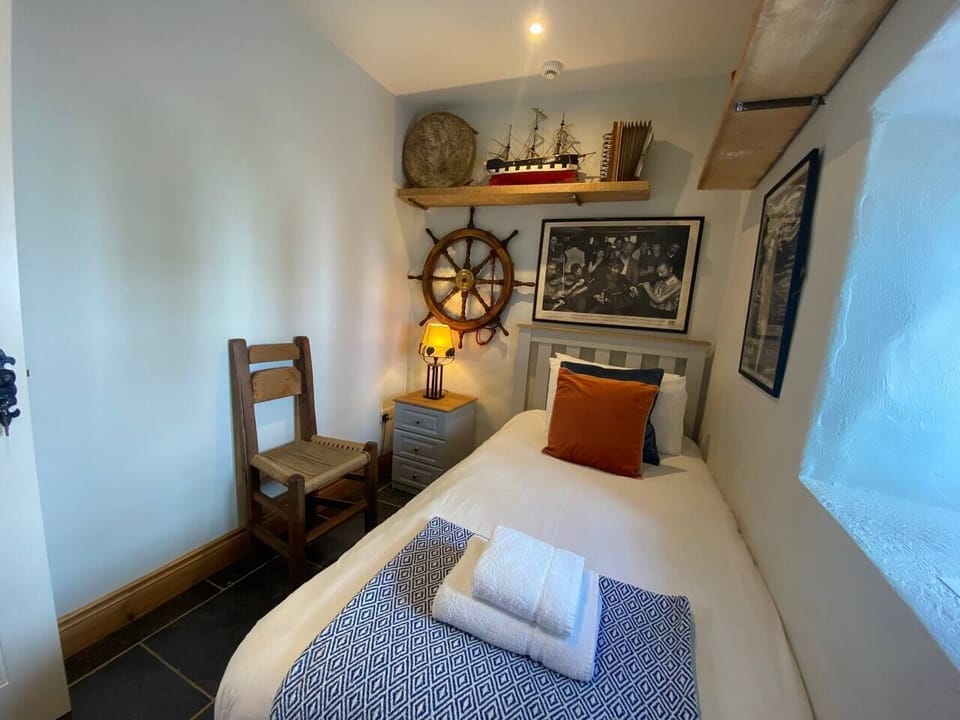 902213b6-0c91-49d1-9e3c-aa9aee47601e