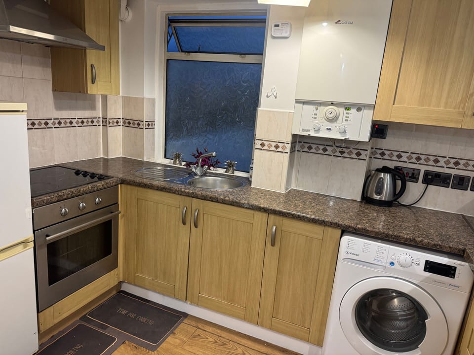 Open kichen with all necessary amenities 