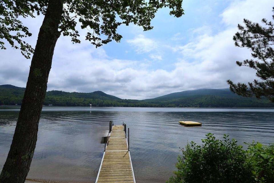 Dock with beautiful views on Stinson Lake in the White Mountains