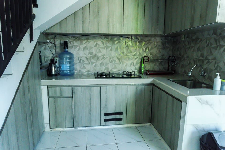 Villa, 3 Bedrooms, Private Pool | Private kitchen | Stovetop, cookware/dishes/utensils