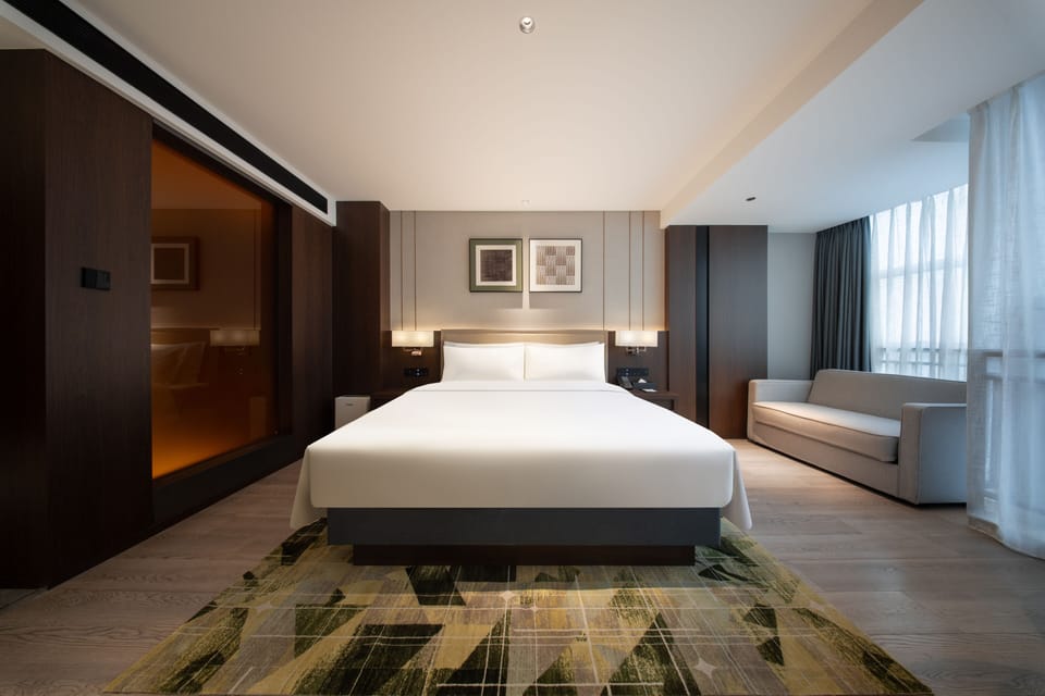 Basic Single Room, City View | Iron/ironing board, free WiFi, bed sheets
