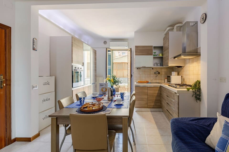 Kitchen, Living Room