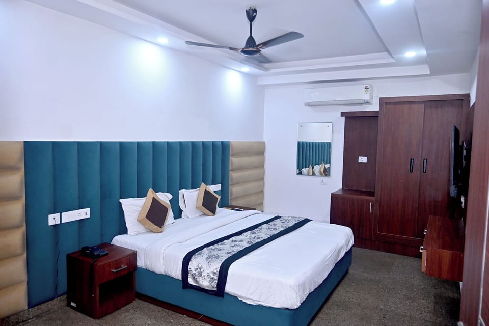 Deluxe Room | Free WiFi