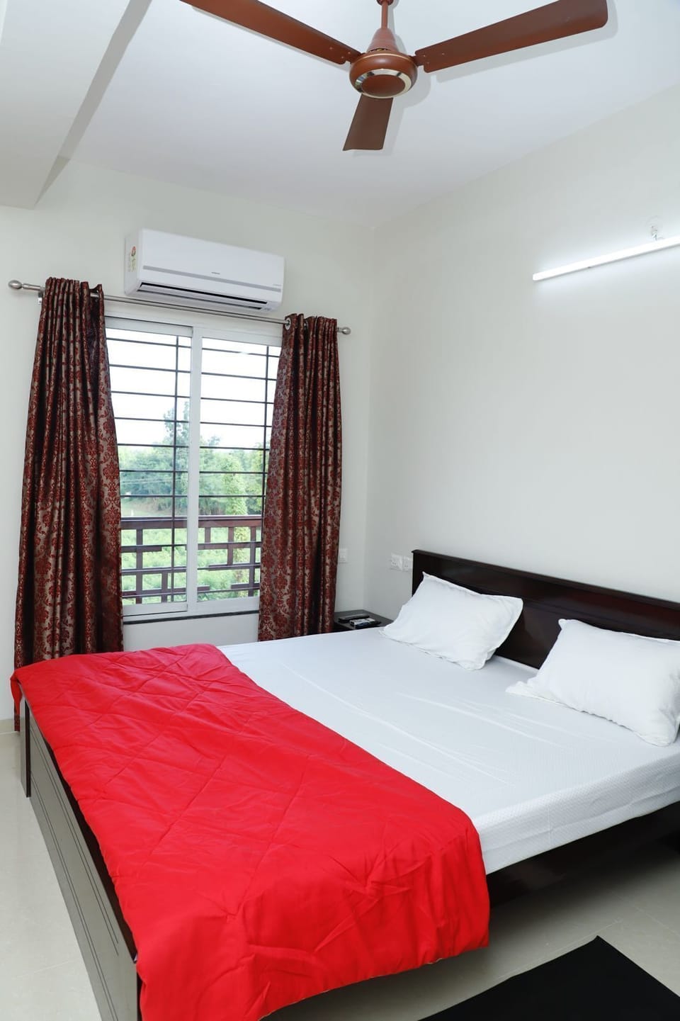 Deluxe Suite | Desk, free WiFi