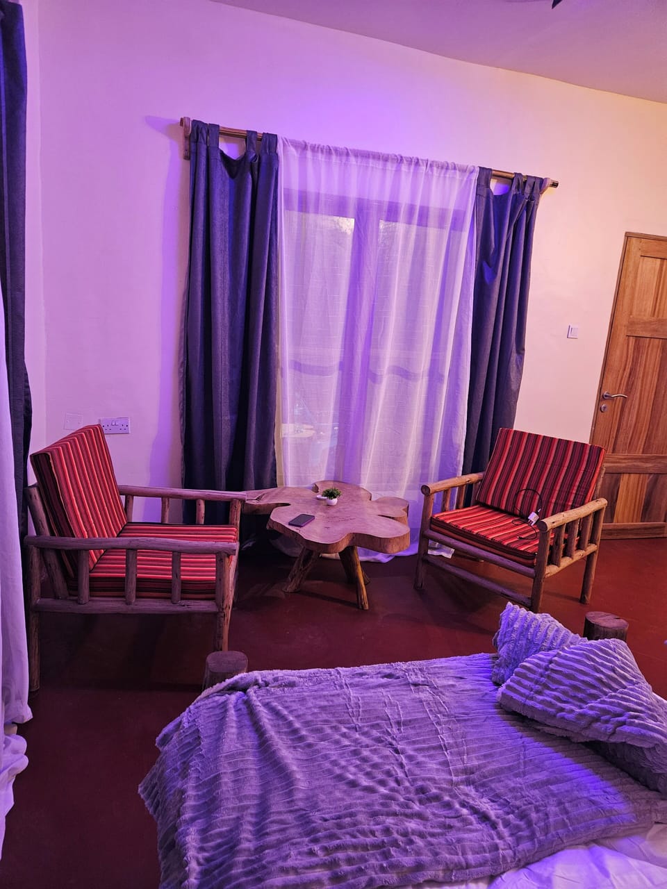 Classic Room | Premium bedding, in-room safe, laptop workspace, free WiFi
