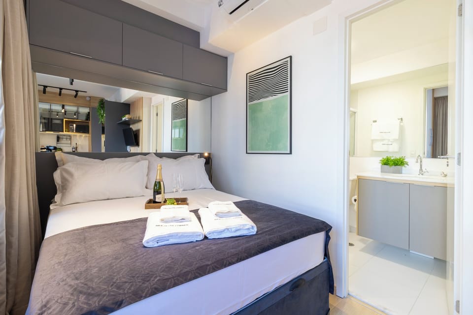 Apartment | Blackout drapes, iron/ironing board, WiFi (free)
