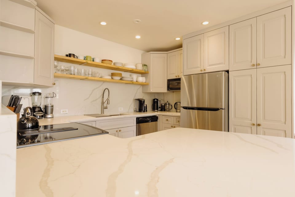 Kitchen - Summer