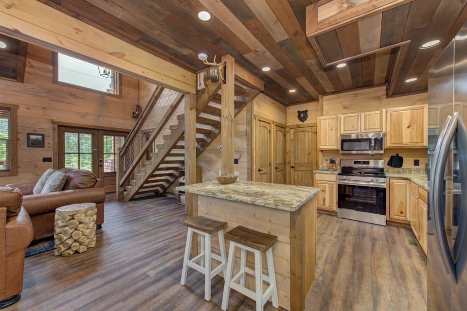 Friends in Bear Places' fully-equipped kitchen