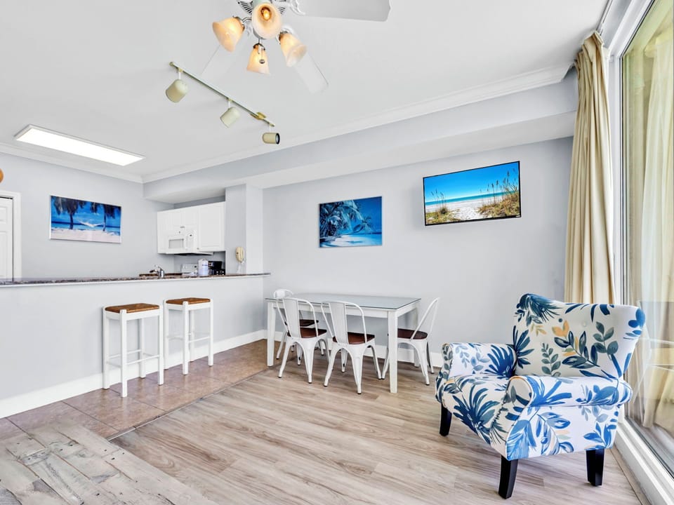 Living room to kitchen view