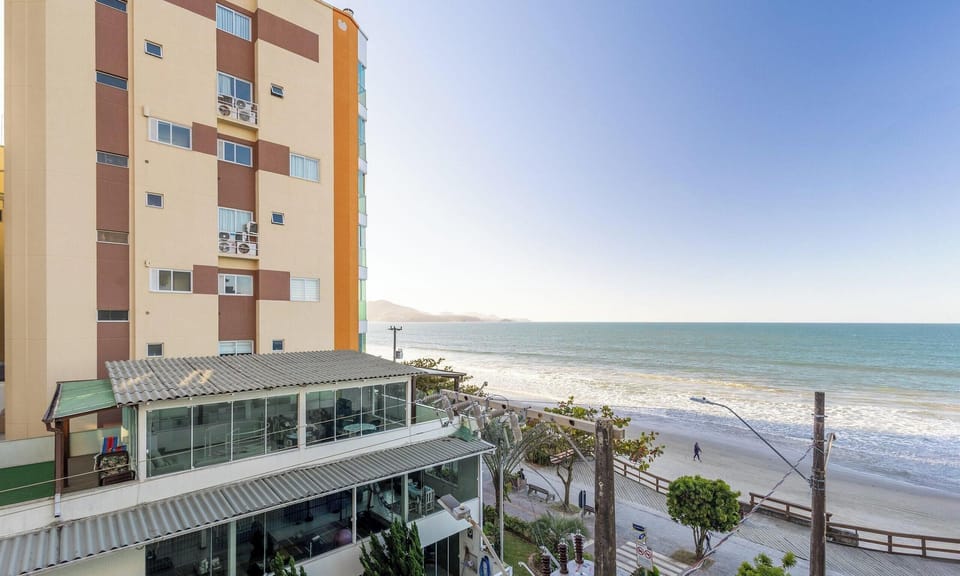 Beachfront Apartment With Beach View Vte0301 Apartment in Porto Belo