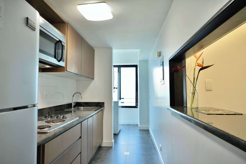 1 bedroom, premium bedding, minibar, in-room safe