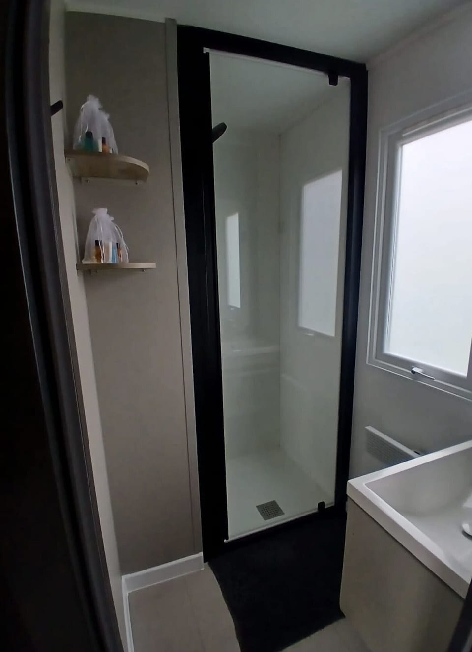 Bathroom of Holiday Park Klein Strand - Cottage 6p