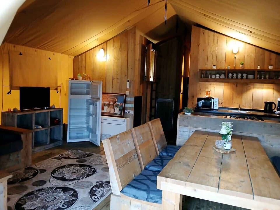 Living room of Holiday Park Klein Strand - Glamping 6p