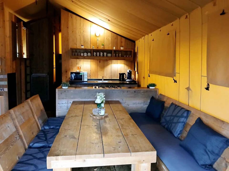 Dining room of Holiday Park Klein Strand - Glamping 6p
