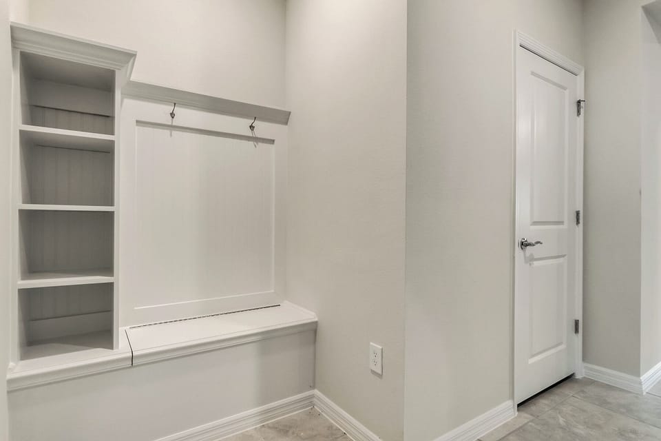 1330 Lava Tree Drive (14).jpg