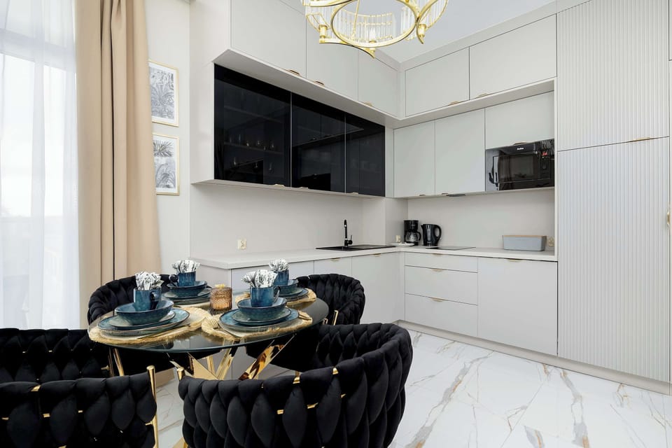 Dining table in the living room. 